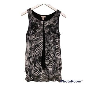 Roz & Ali Black & Silver Sleeveless Hi-Lo Blouse | Size medium